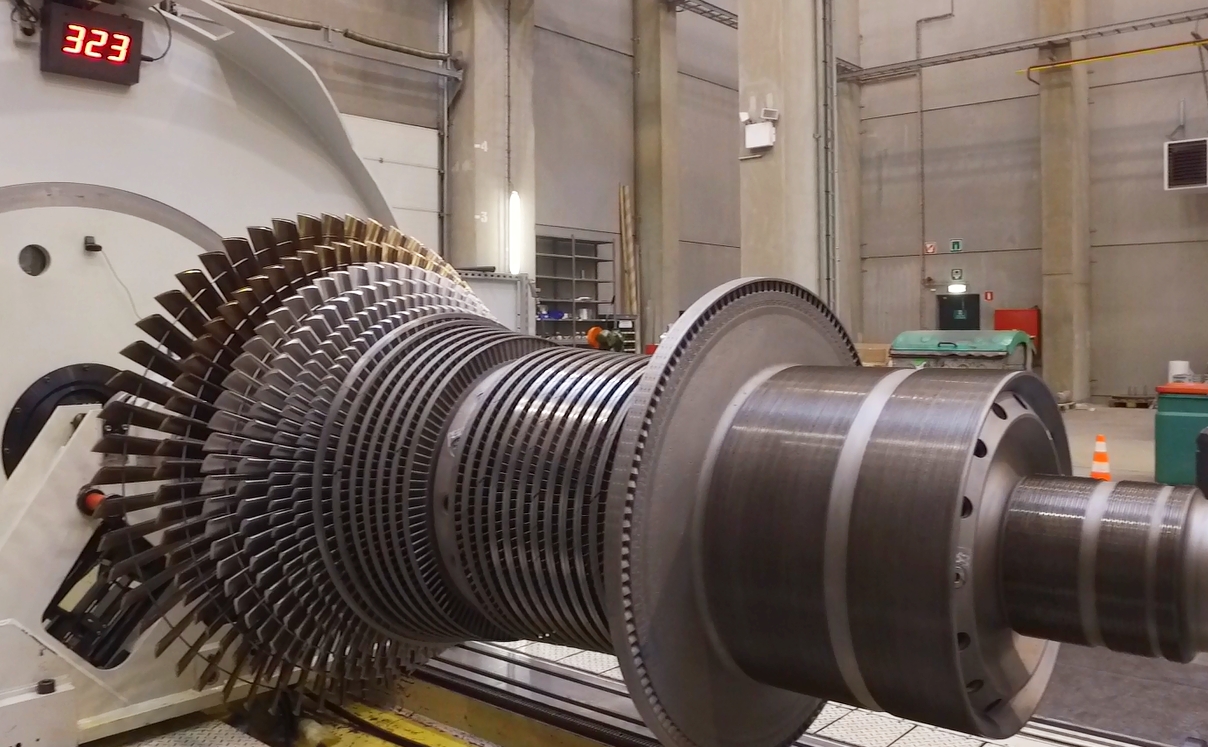 Video: Full Refurbishment of Mitsui Steam Turbine Rotor & Blade